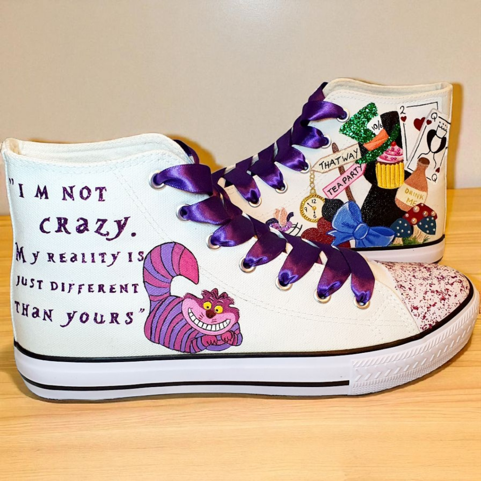 Hand-Painted Alice in Wonderland High-Top Canvas Shoes – Cheshire Cat & Mad Hatter Inspired Design